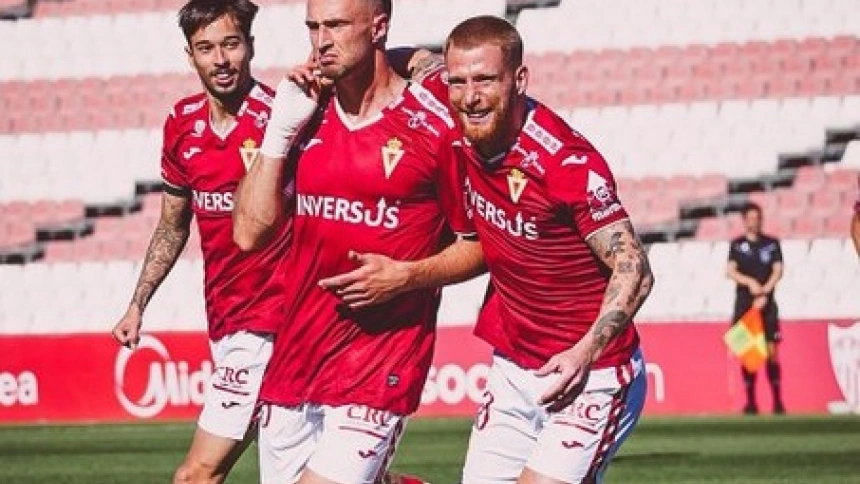 Flakus rompió su sequía goleadora