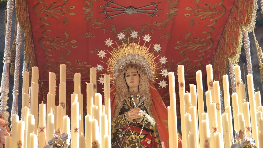 Virgen de los Dolores obra de Aurelio López Azaustre