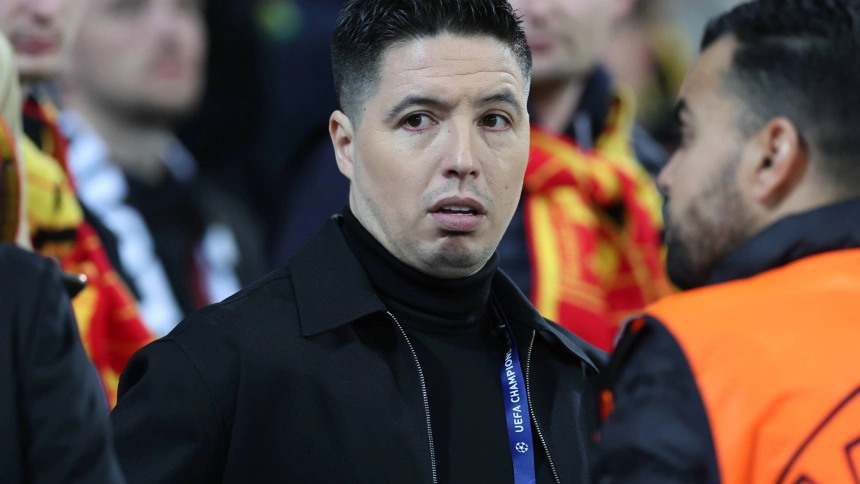 Samir Nasri está siendo investigado por la Fiscalía francesa por una posible evasión fiscal.