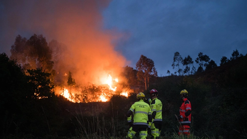 Incendio en Ribadetea (Ponteareas)