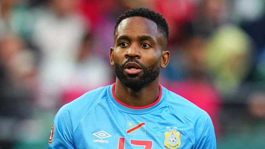 Bakambu, durante un encuentro con RD Congo
