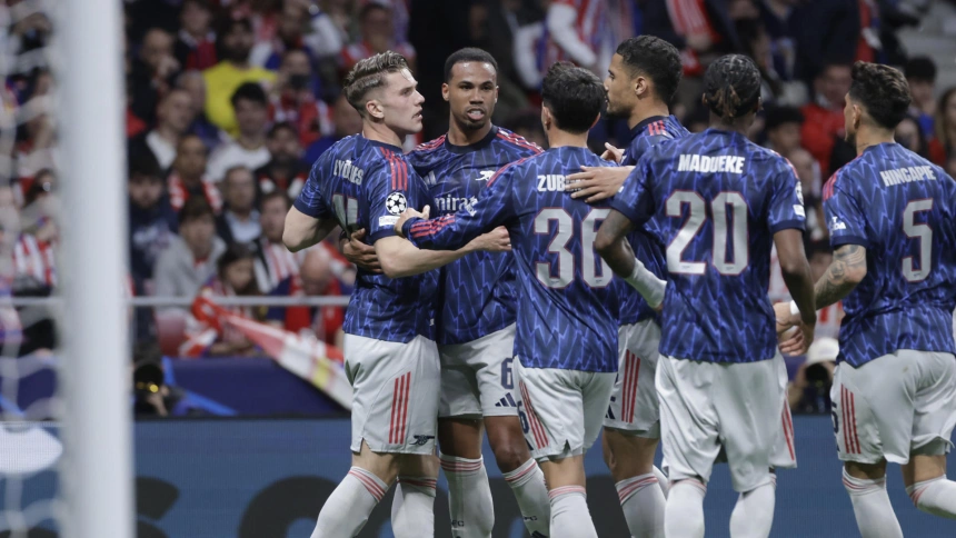 Los jugadores del Arsenal celebran el gol de Gyokeres contra el Atlético