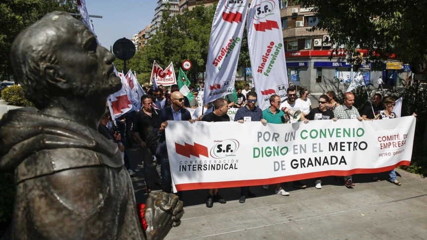 La huelga del metro de Granada se intensifica este viernes