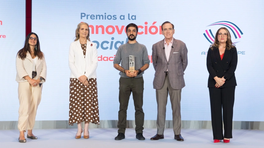 Directora Prafa Fundación Mapfre premia al proyecto Aitheroscope, una herramienta ...