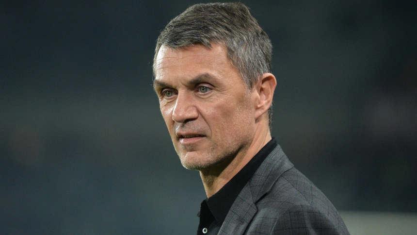 A la espera del nuevo entrenador, el futuro de la selección italiana estará en manos de Paolo Maldini y de Leonardo