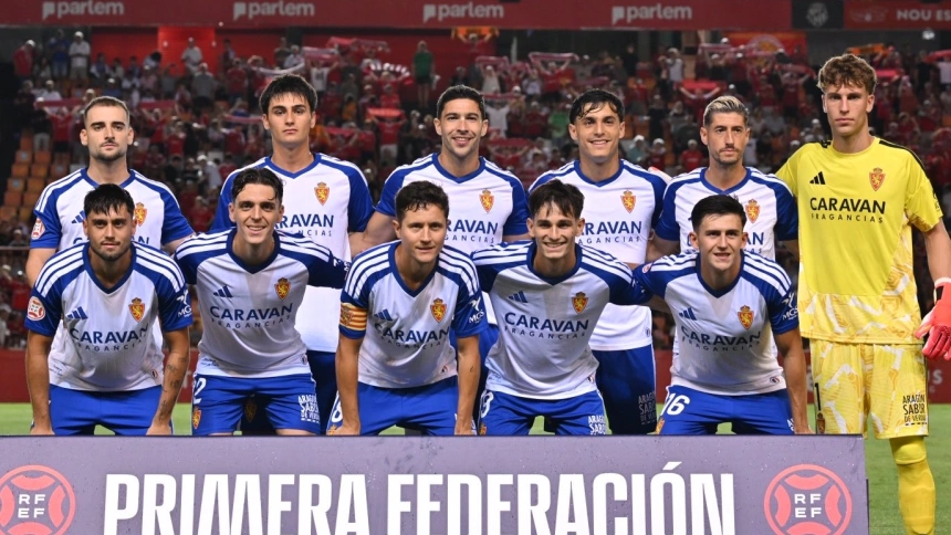 El once inicial del Real Zaragoza antes de medirse al Nàstic de Tarragona