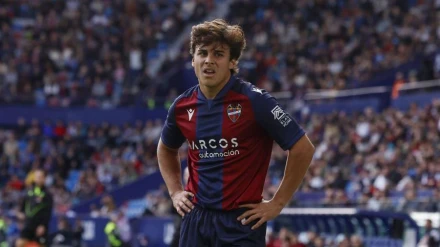 Carlos Álvarez, en el choque ante el Córdoba CF