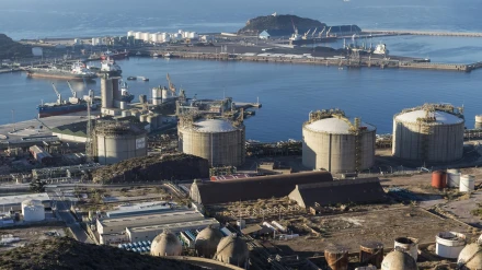 Puerto de graneles en Escombreras