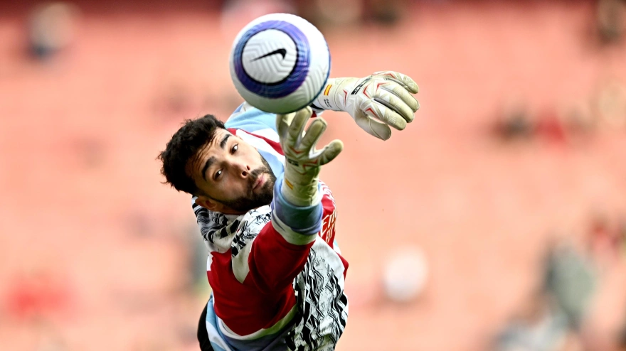 David Raya, frente el West Ham
