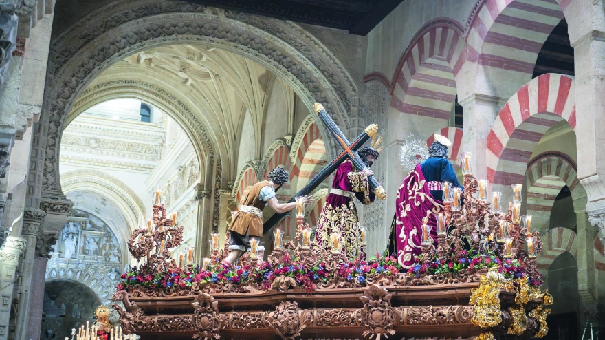 MEZQUITA CATEDRAL CÓRDOBA SEMANA SANTA