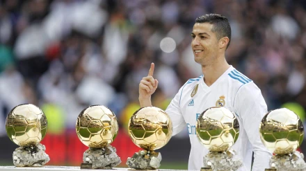 Cristiano Ronaldo ganó en cinco ocasiones el Balón de Oro.