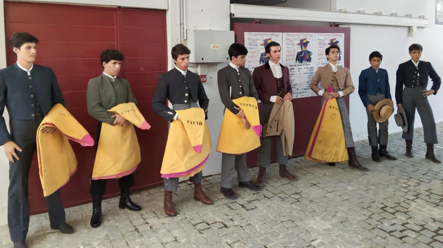 Participantes en el certamen 'Utrera, cuna del toro bravo'