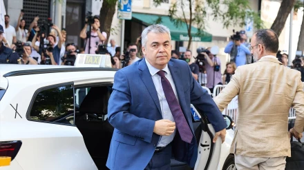 El exsecretario de Organización del PSOE Santos Cerdán a su llegada a declarar en el Tribunal Supremo, a 30 de junio de 2025, en Madrid (España). El Tribunal Supremo (TS) ha citado a declarar a Santos Cerdán por presuntos delitos de organización criminal y cohecho. Cerdán está siendo investigado dada su conexión inescindible con los hechos referidos al exministro de Transportes José Luis Ábalos.Jesús Hellín / Europa Press30 JUNIO 2025;SANTOS CERDÁN;TRIBUNAL SUPREMO;CASO KOLDO30/6/2025