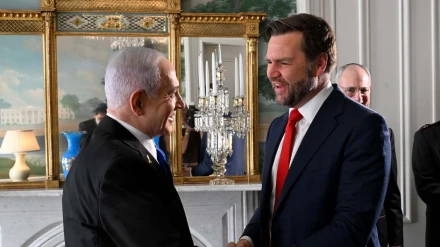 El primer ministro de Israel, Bejamin Netanyahu y el vicepresidente de EE.UU. JD Vance