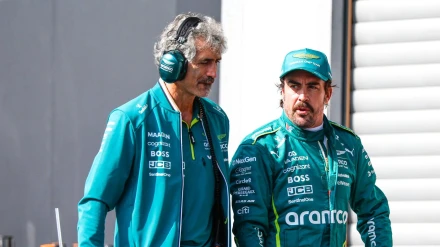 Fernando Alonso llegando a Spa-Francorchamps