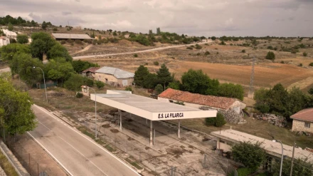 La antigua gasolinera de Villanueva de Alcorón