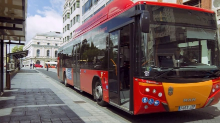 Autobús urbano en Burgos capital