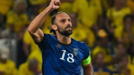 Muriqi con la Federación de Kosovo