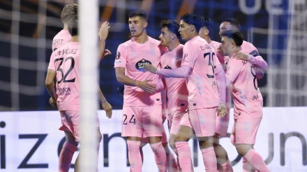 El Celta celebra el gol de Pablo Durán al Dinamo de Zagreb