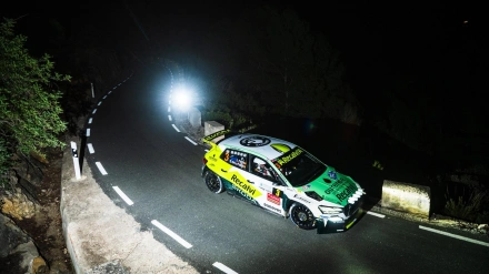 Javier Pardo se impone en La Nucía.