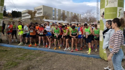La prueba, celebrada este domingo en la capital, ha sido la última cita puntuable del circuito de campo a través de la Diputación Provincial