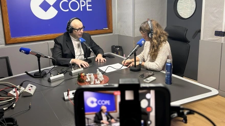 El obispo de Málaga en COPE: "No podemos pasar de la política si queremos ser ciudadanos responsables"