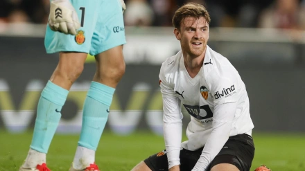 Beltrán se vació en el césped