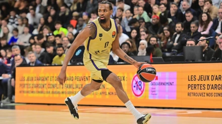December 16, 2025, Paris, France: KEVIN PUNTER ( 0 - Barcelona ) during the Euroleague match between Paris Basketball and FC Barcelona at Adidas Arena on December 16, 2025 in Paris, France. (Credit Image: © Federico Pestellini/PsnewZ via ZUMA Press)