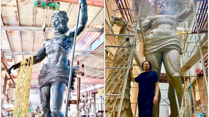 Una de las esculturas que se instalarán en el Puerto de Málaga