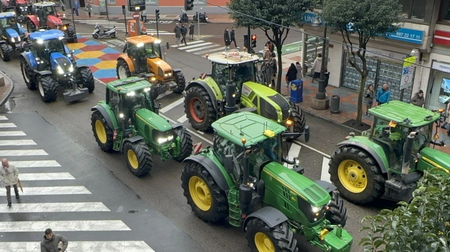 Tractorada