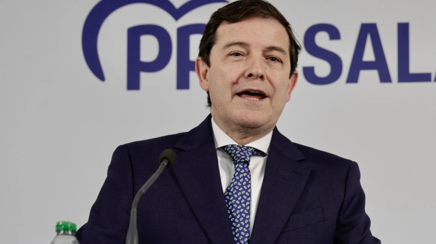 Las candidaturas lideradas por Alfonso Fernández Mañueco apuestan por la juventud y una notable presencia femenina en puestos clave para afianzar su liderazgo