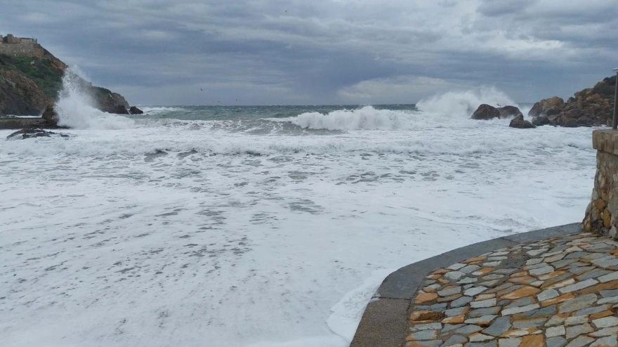 Temporal en Cala Cortina