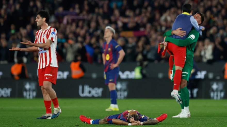 El Atlético pasa a la final de la Copa del Rey a pesar del sufrimiento