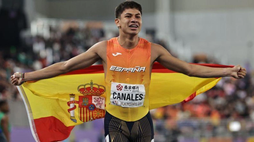 Elvin Josué Canales en el mundial de Nanjing