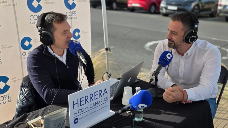 Roberto González, presentador de Herrera en COPE Canarias, y Juan Antonio Peña, alcalde de Telde.