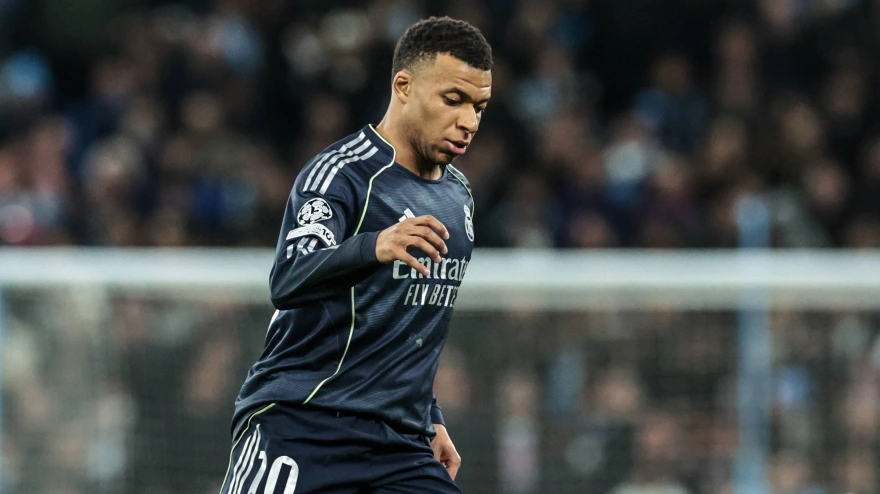 Kylian Mbappé durante el Manchester City - Real Madrid