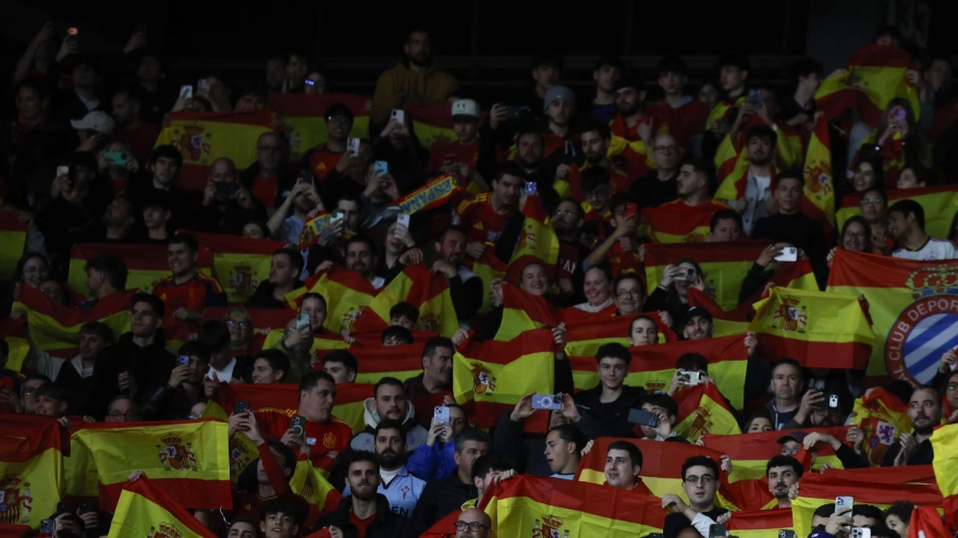 Gradas de Cornellá durante el España-Egipto