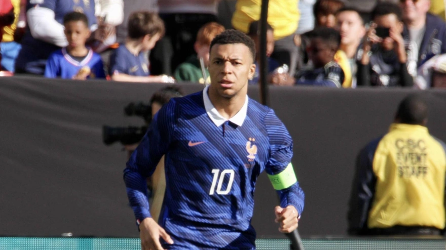 Kylian Mbappé durante el amistoso que Francia jugó contra Colombia