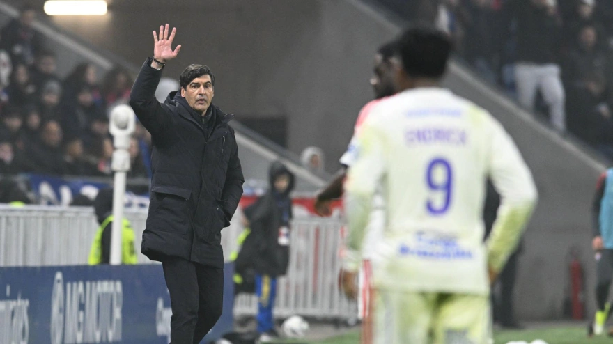 Paulo Fonseca y Endrick, durante un encuentro