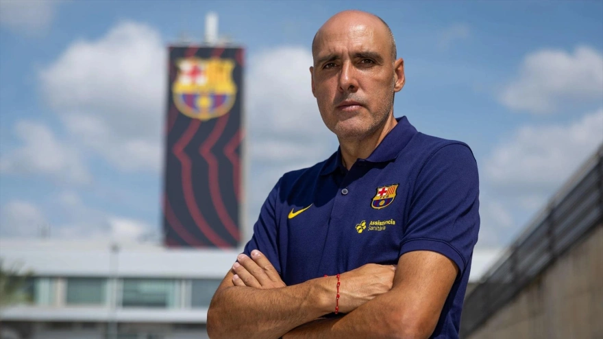 El entrenador del Barça de fútbol sala, Javi Rodríguez, en la Ciutat Esportiva Joan GamperREMITIDA / HANDOUT por JUDIT CARTIEL / FCBFotografía remitida a medios de comunicación exclusivamente para ilustrar la noticia a la que hace referencia la imagen, y citando la procedencia de la imagen en la firma04/8/2025