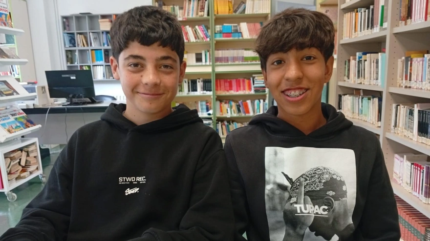 Nicolas e Isaac, alumnos del IES Meruelo campaña solidaria