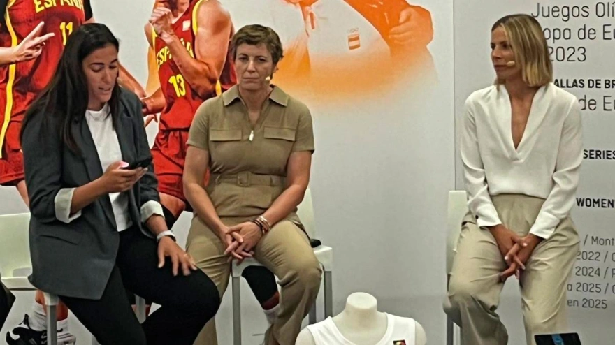 Sandra Ygueravide y Vega Gimeno, dos de las subcampeonas olímpicas en el baloncesto 3x3, anuncian su retirada