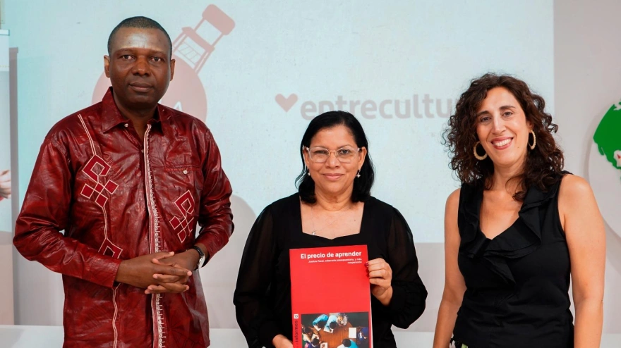 Presentación de 'El precio de aprender' en Entreculturas, ONG Jesuita