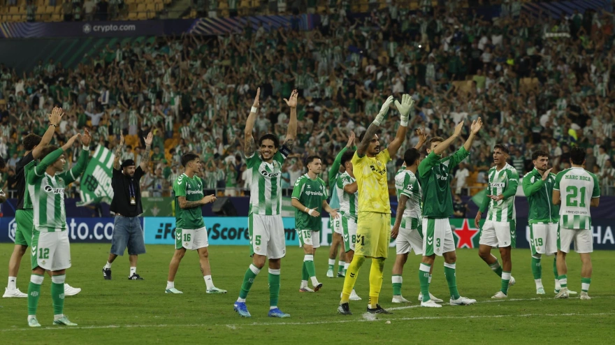 El Betis celebra la victoria contra el Oporto