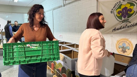 La alcaldesa, María del Mar Vázquez, visita las instalaciones.