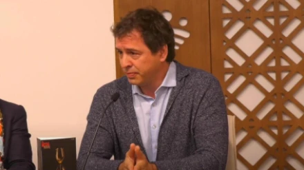 El delegado del Gobierno en Extremadura cree que existe una "persecución" contra el hermano de Sánchez