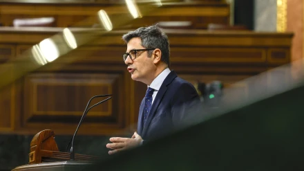 El ministro de Presidencia y Justicia, Félix Bolaños, durante su intervención en la primera sesión de control al Gobierno del año este miércoles en el Congreso.