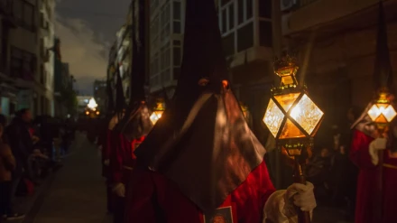 Un detalle de la procesión del Silencio