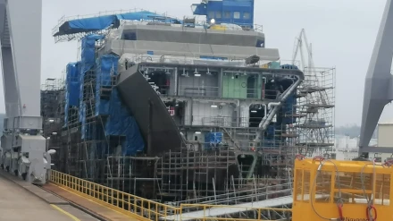 Foto de archivo de trabajos en el astillero de Navantia Ferrol