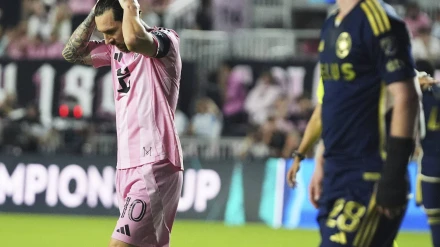 Messi se lamenta tras fallar una ocasión en el duelo ante los Vancouver Whitecaps.